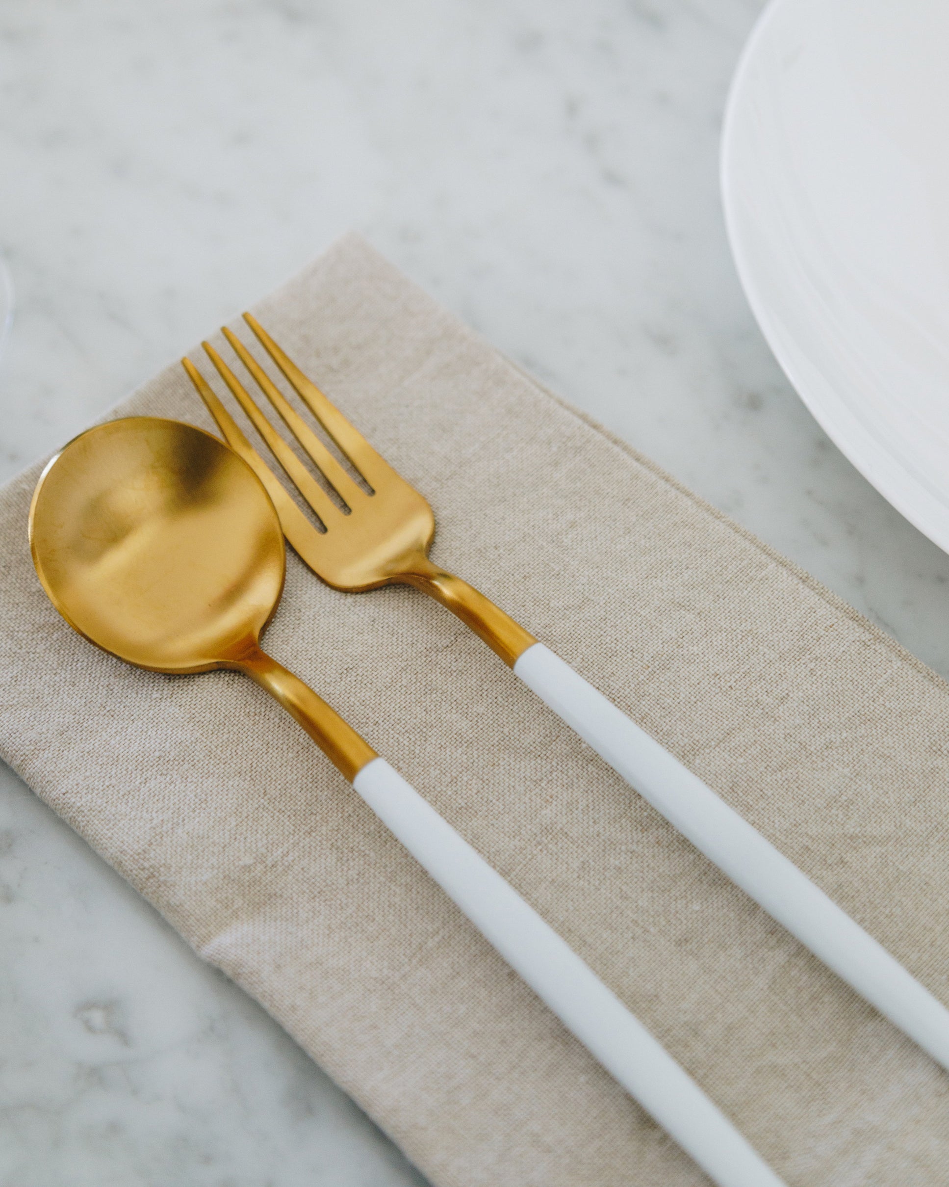 Dining and serveware