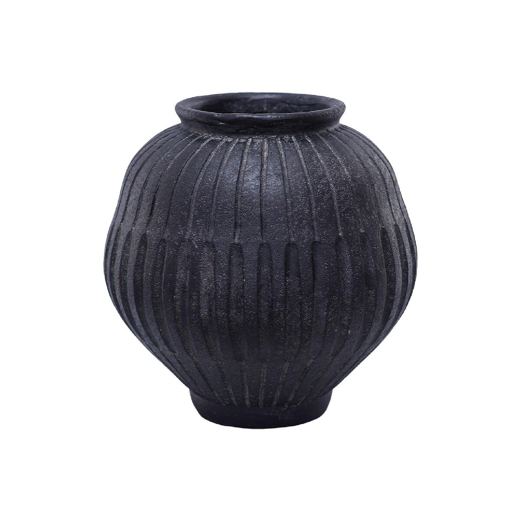 Black textured vase