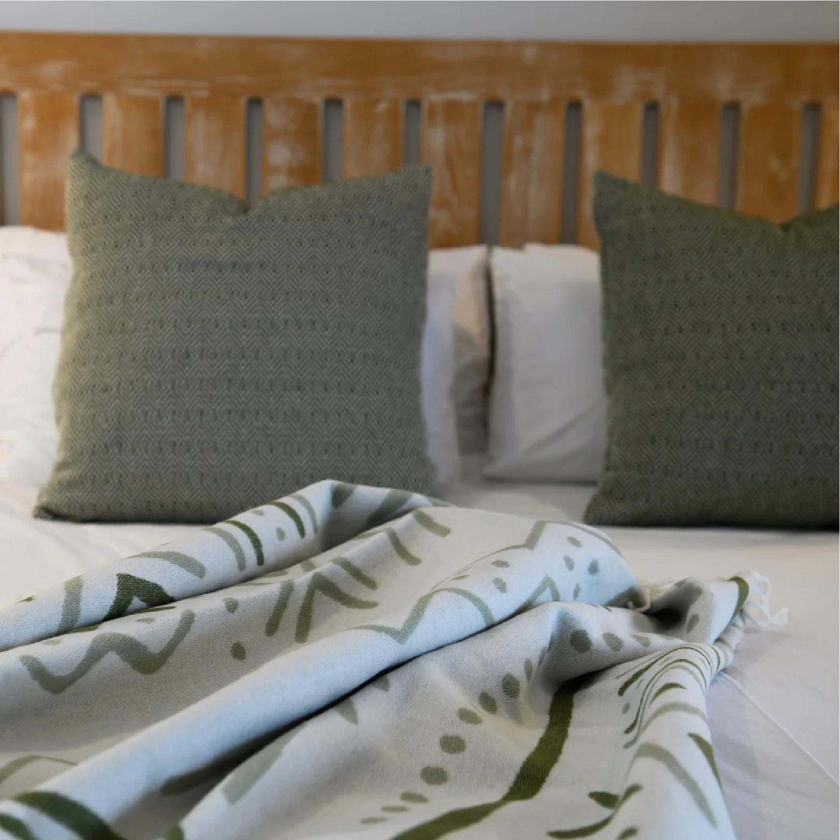 Mali olive and hunter throw