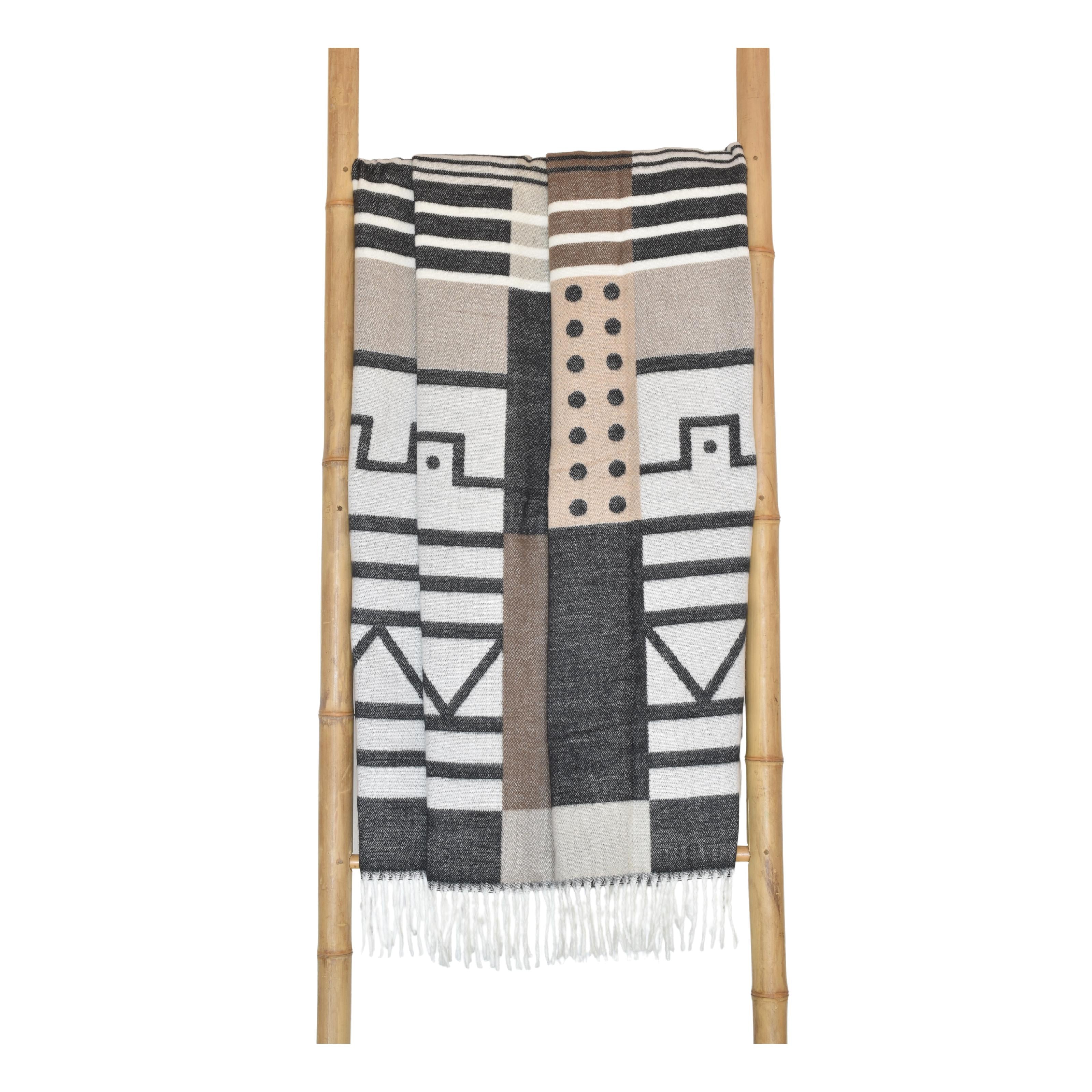 Natural umbhaco xhosa throw