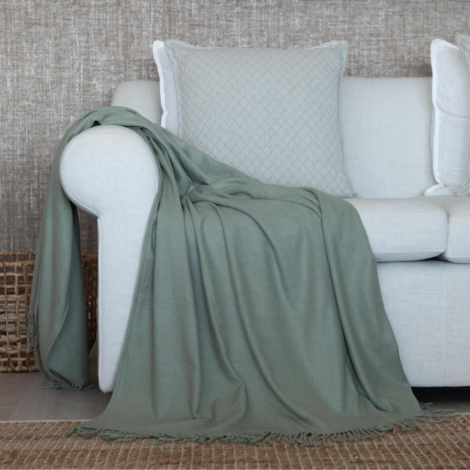 Olive melody throw