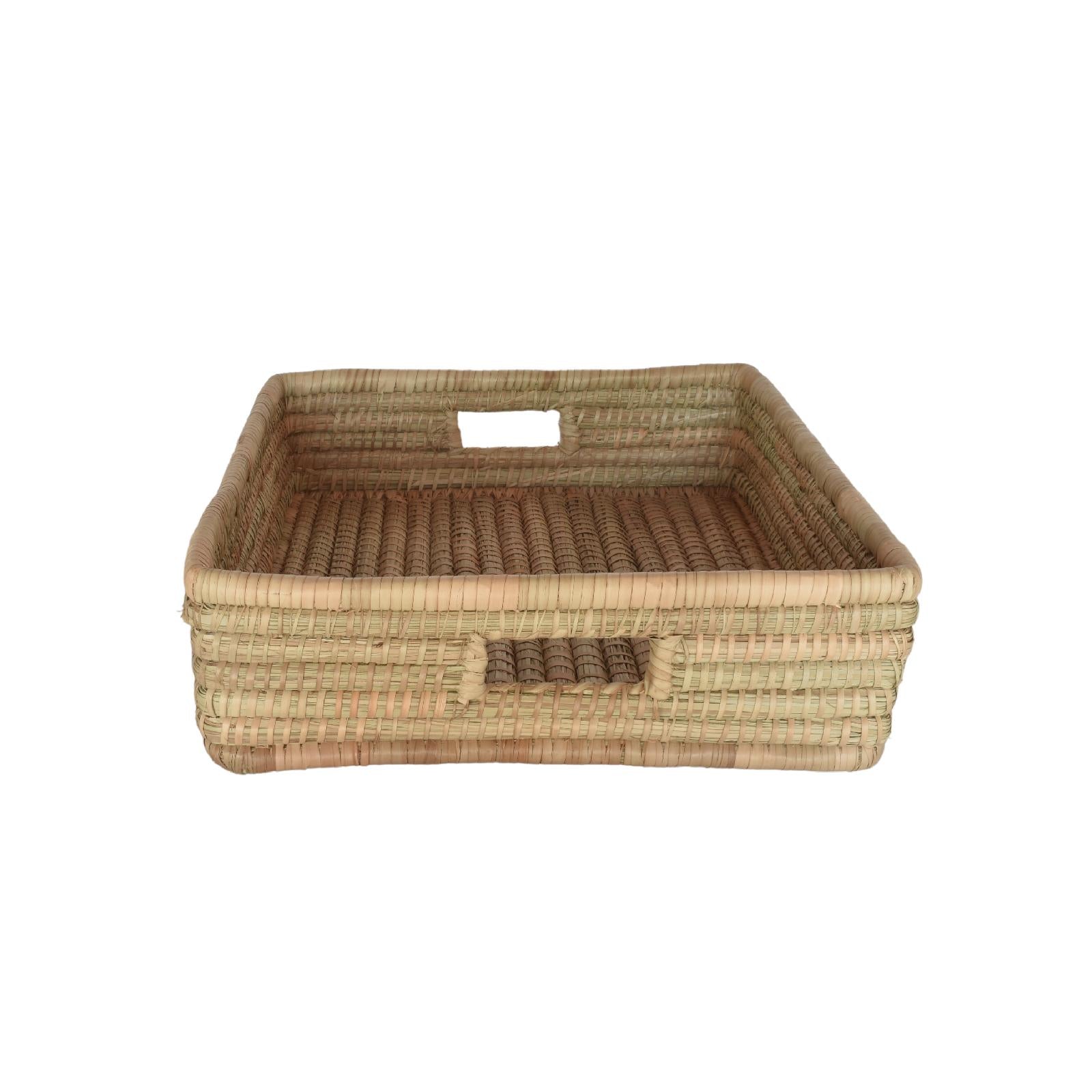 Shallow woven basket