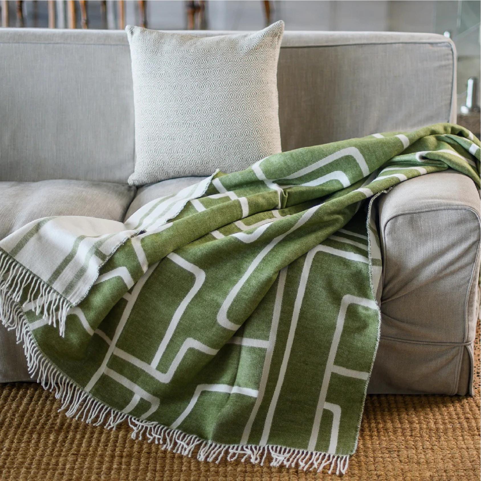 Thula thula hunter and oyster grey line throw