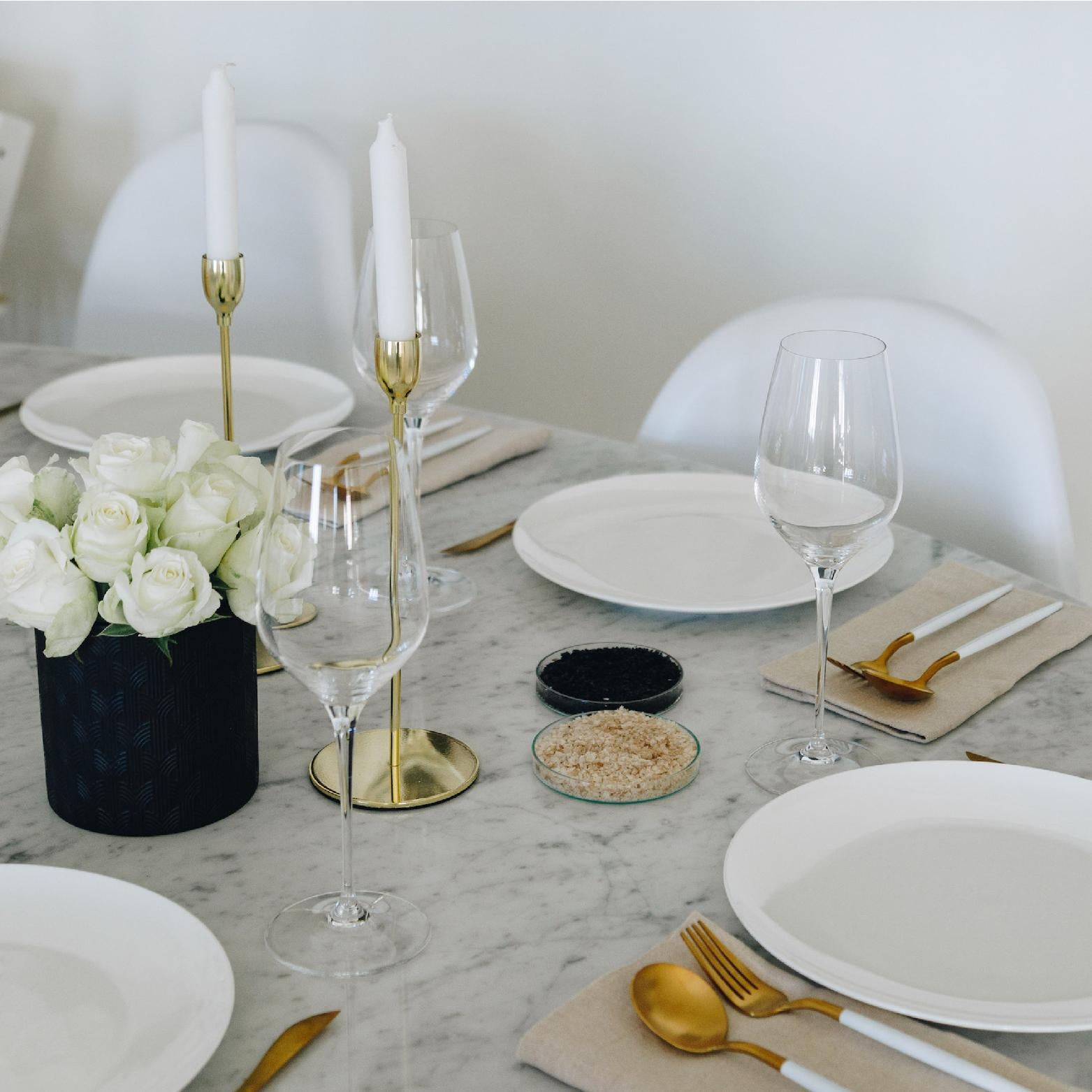 Gold metal candle holder set