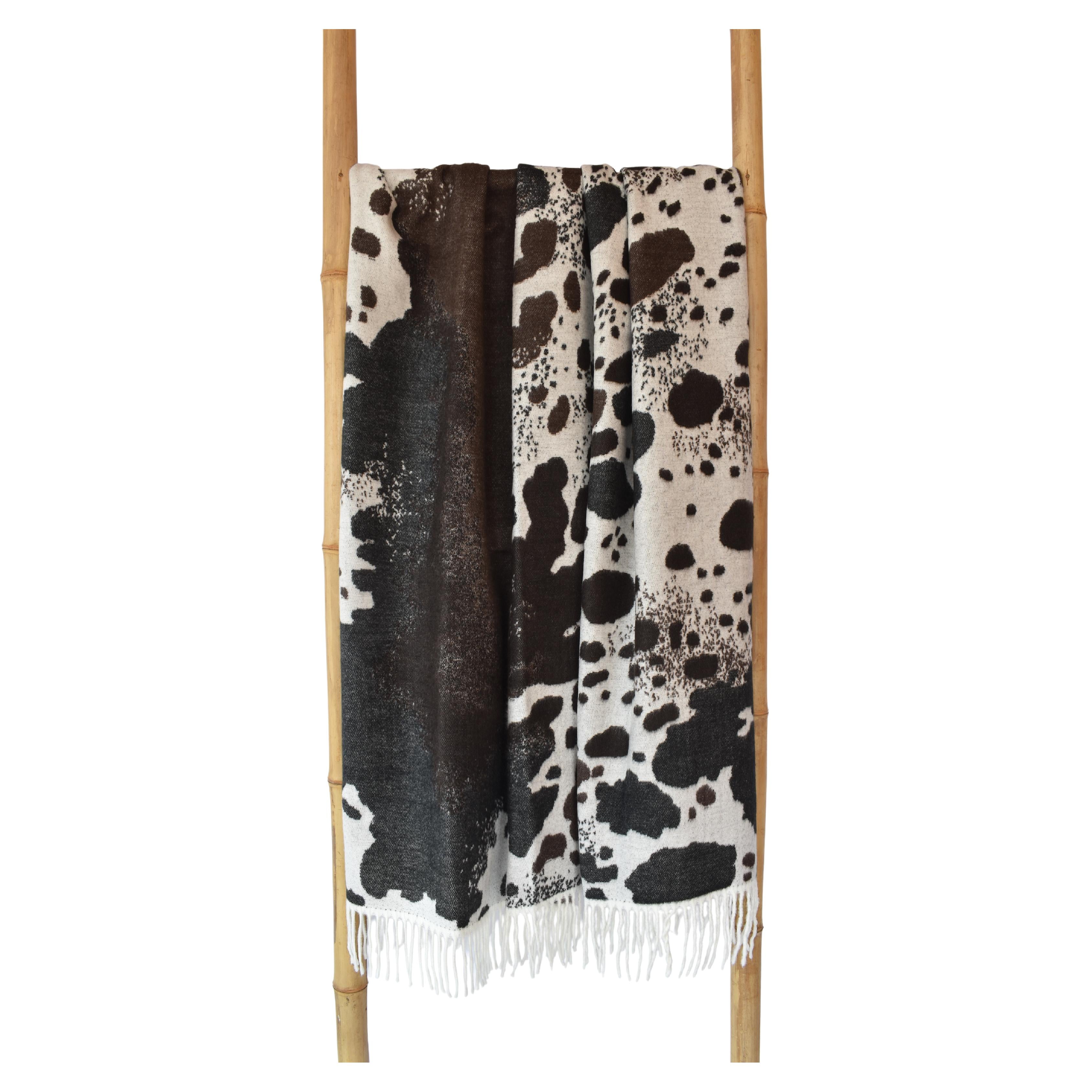 Faux nguni skin ivory and black coloured luxury throw
