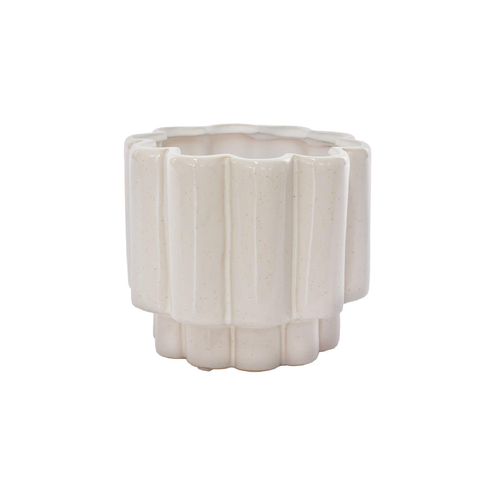 Beige ceramic wave pot