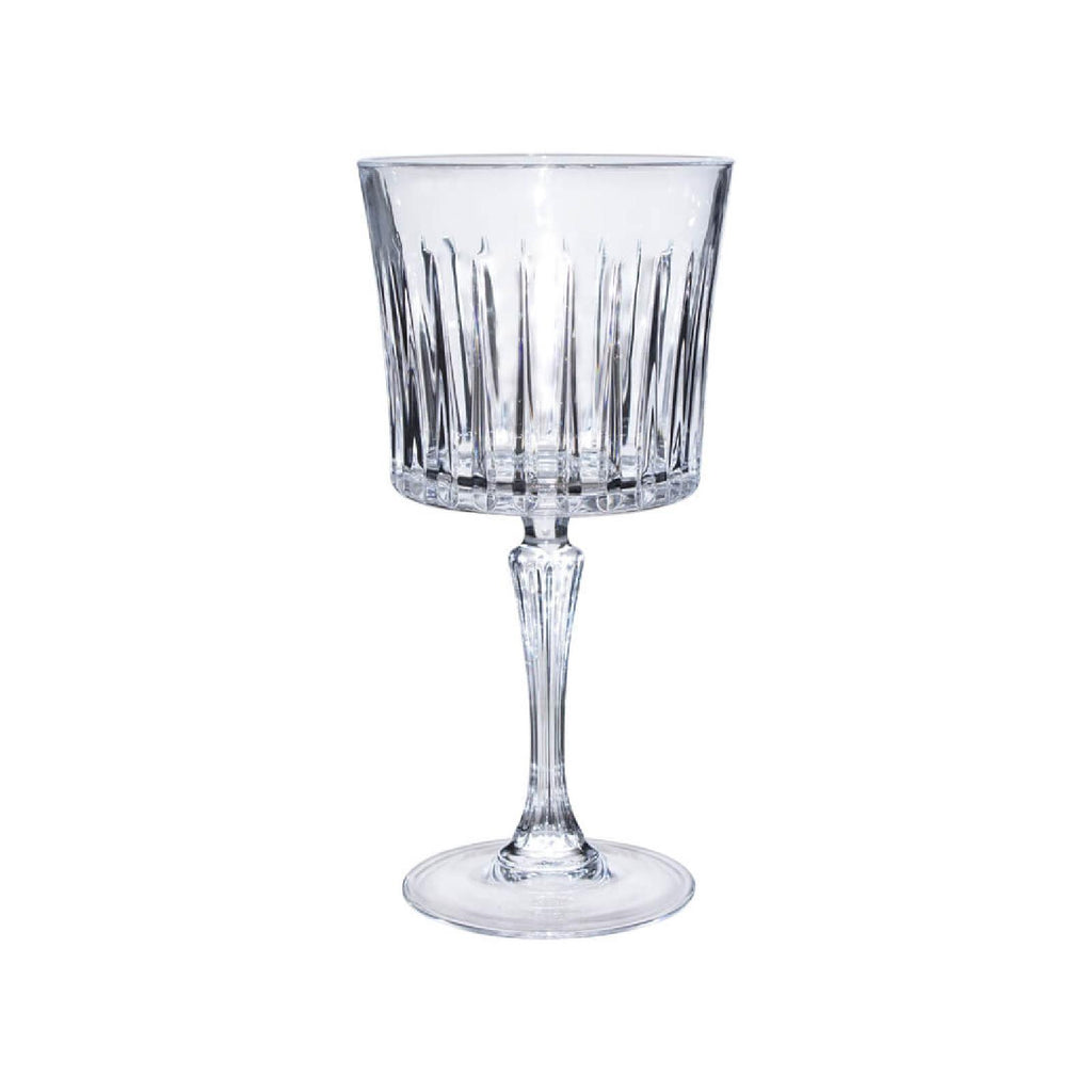 Timeless glass cocktail goblet