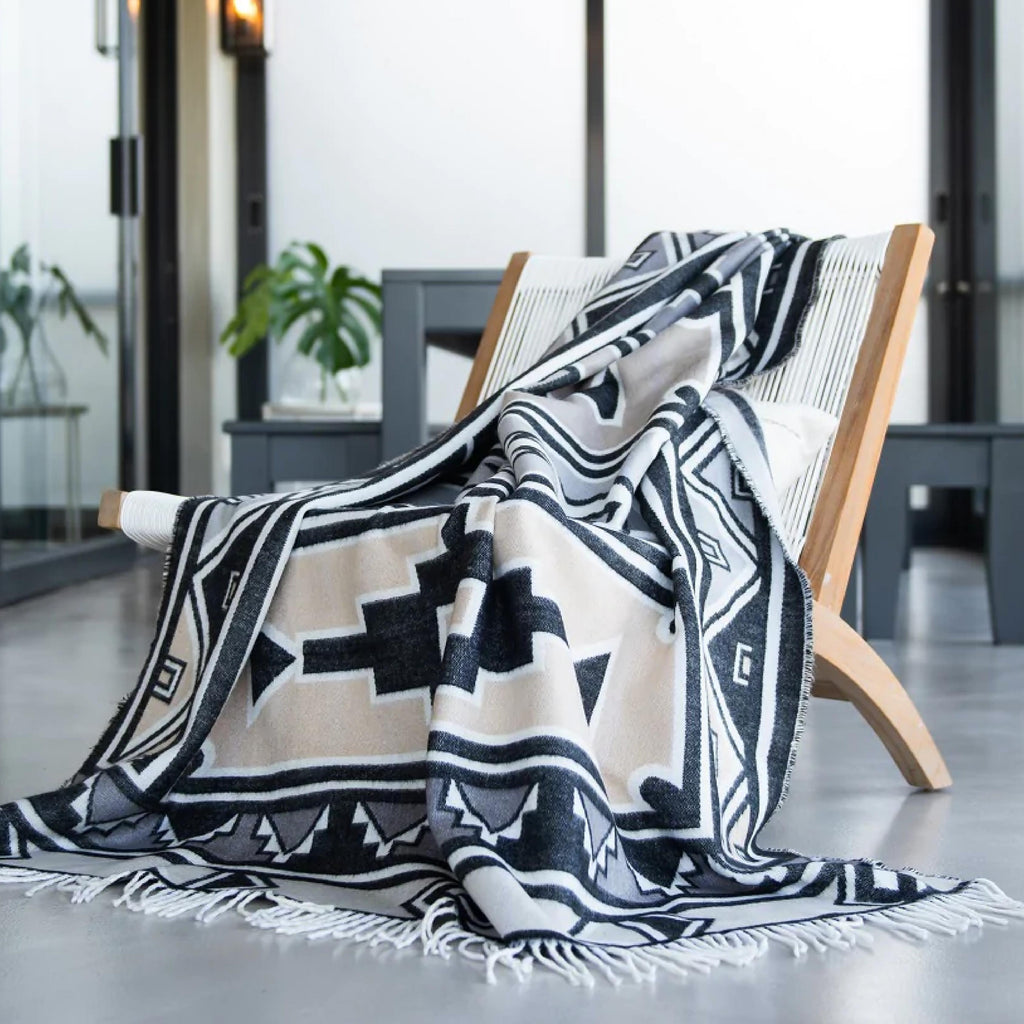 Patterned ndebele art pure acrylic throw